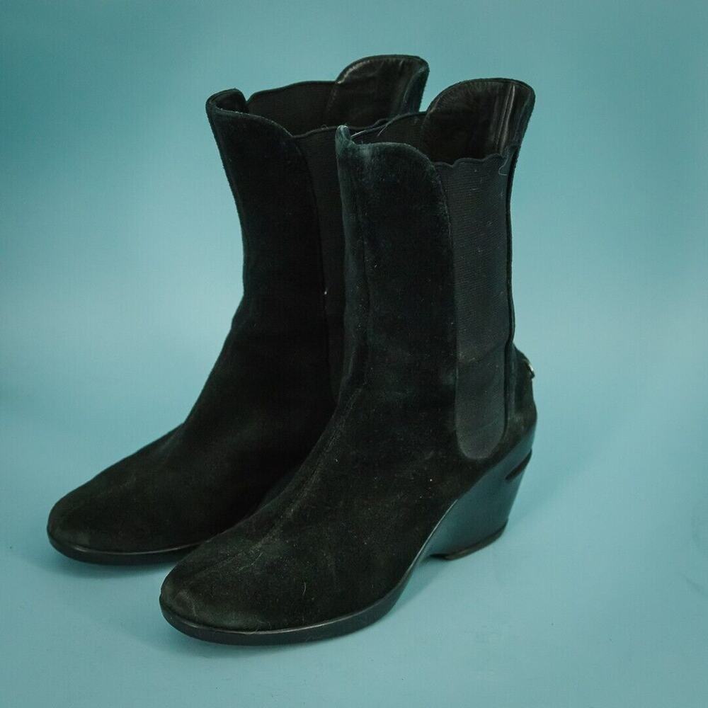 Cole Haan Size 8 Austyn Brown Suede Leather Wedge Pull On Boots